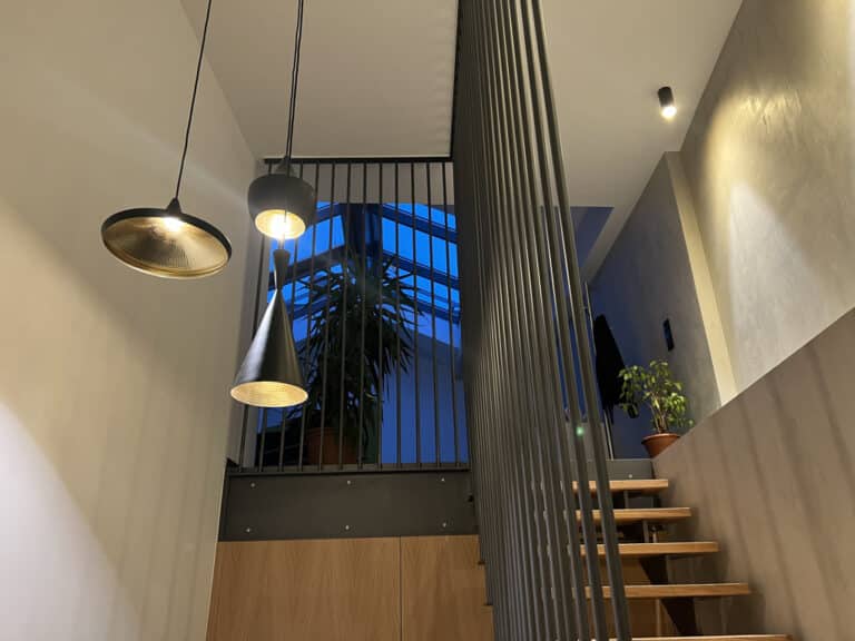 B556A595-3FC0-4D8D-B442-677AC02DDE55_1_105_c